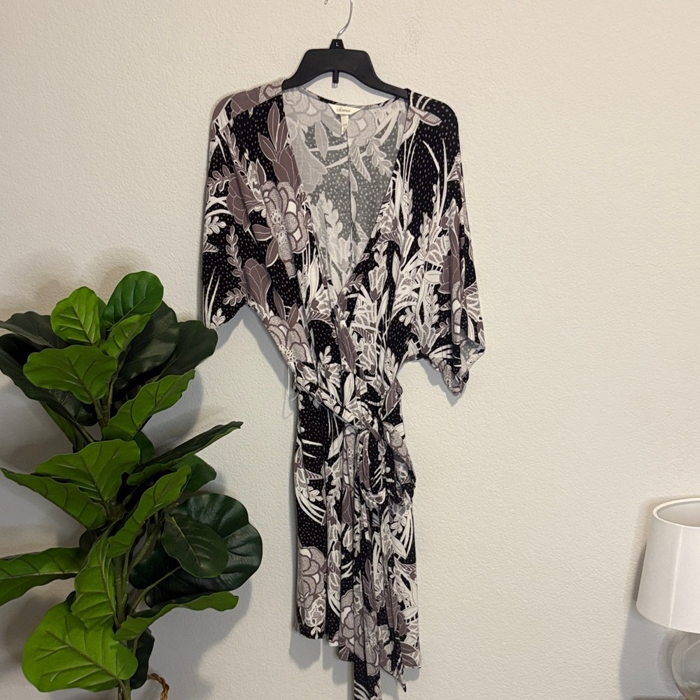 Soma Black and White Floral faux Wrap Dress with waist tie XL